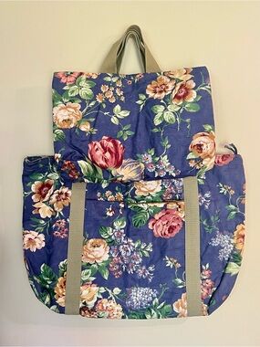 Gloria Rae Floral Cottagecore Weekender Tote + Cosmetic Organizer